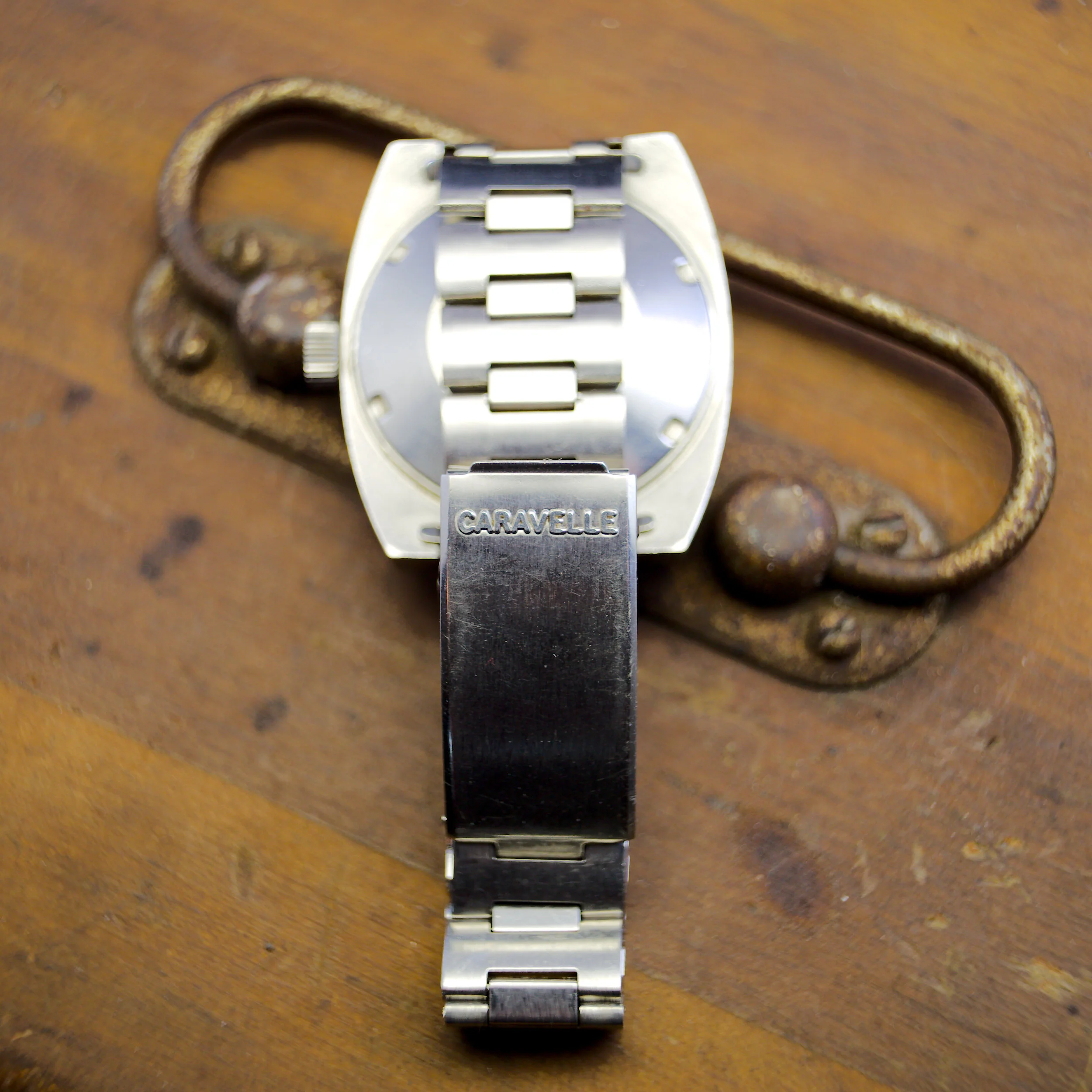 Caravelle 666ft Diver c.1975 — Buying On Time Vintage Watches